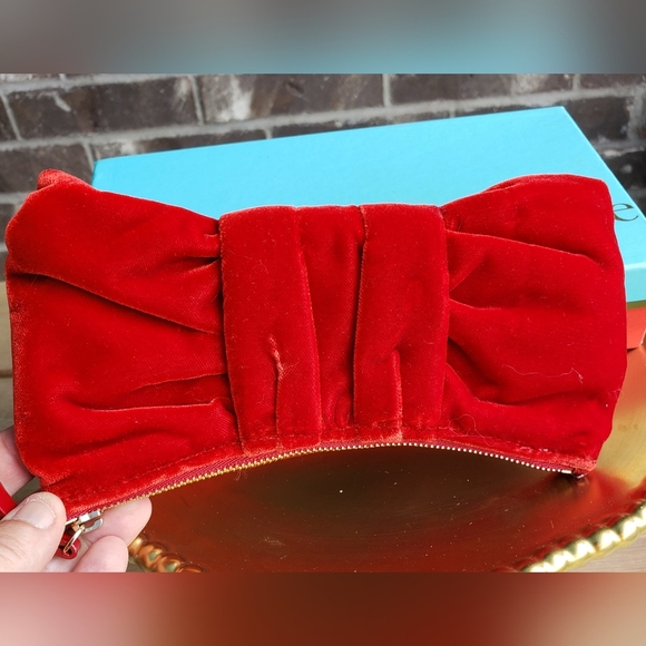 Kate Spade NY NWT NIB Red Velvet Bow Clutch Sm Rosalie in Garnet - Picture 5 of 8